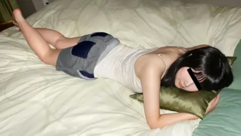 10MUSUME-032620_01 10musume-032620_01 – A Popular Massage Treatment Center That Will Make You Addicted