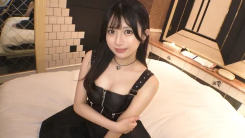 SIRO-5331 A super cute idol with the best face is here! I thought she was cold, but she was just protecting her idol character! When it started, she started squealing and cumming like crazy!! She’s definitely cuter when she’s sucking dick than w